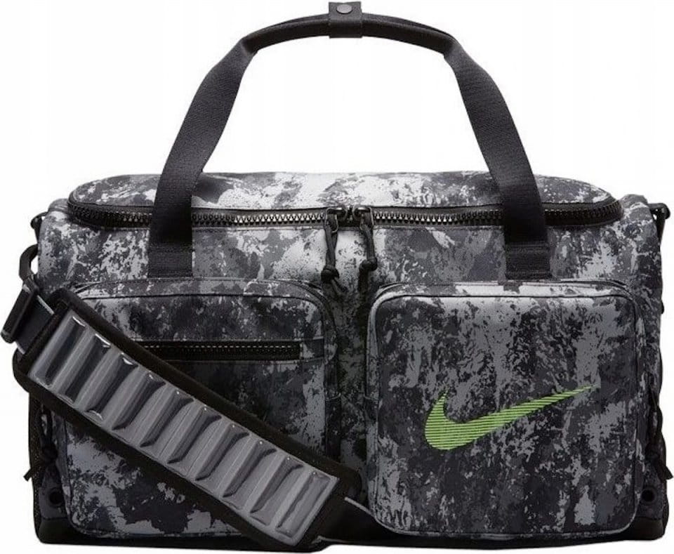 Bag Nike NK UTILITY S DUFF-GFX AOP FA20